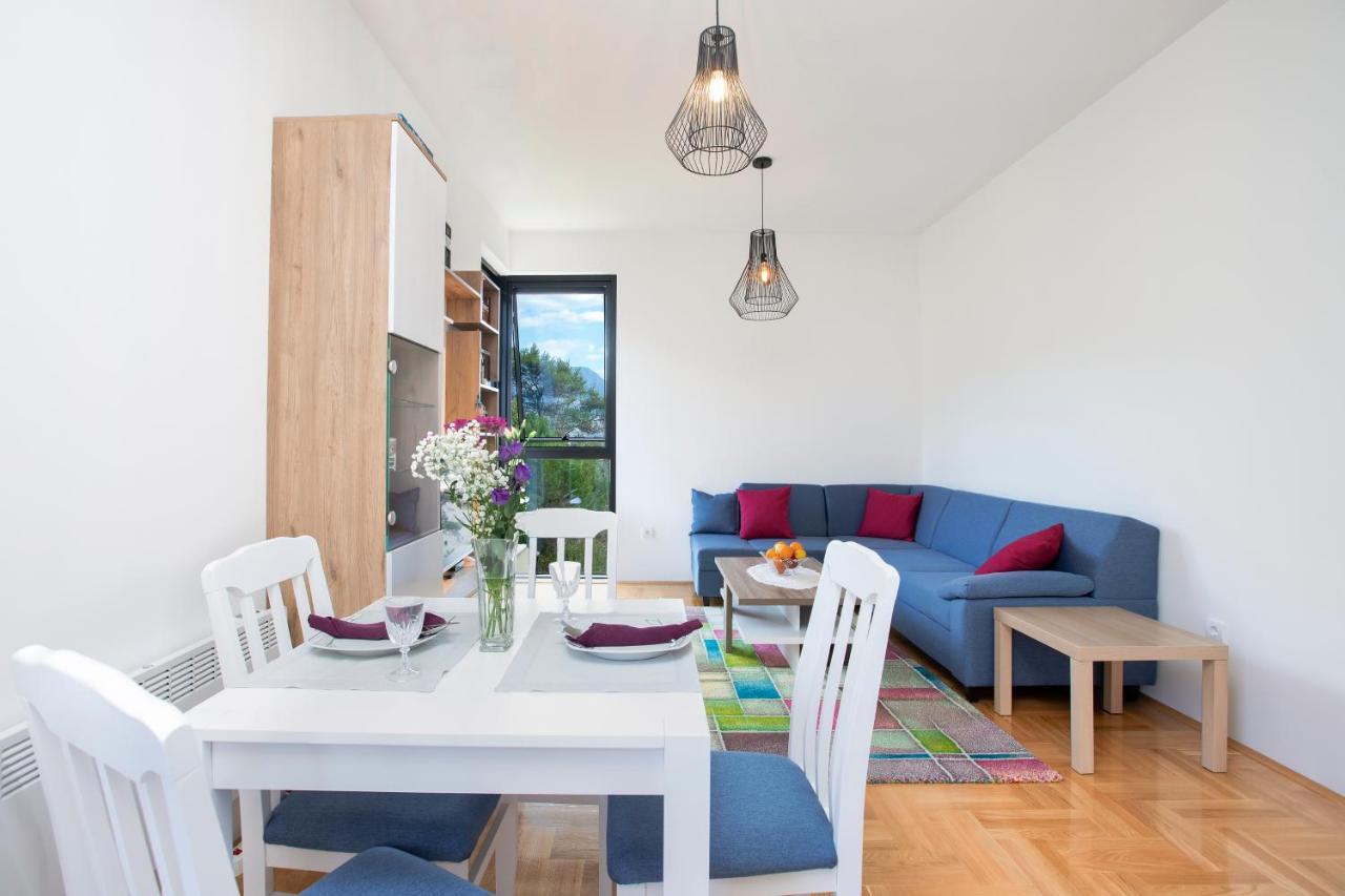 Piskalina Apartment Tivat Bagian luar foto